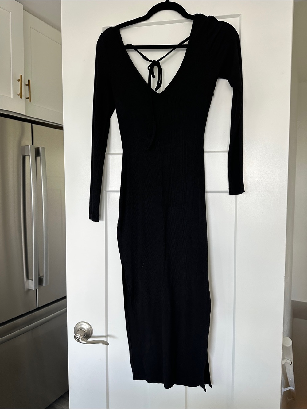 superdown Black Long-Sleeve V-Neck Midi Dress with Back Tie